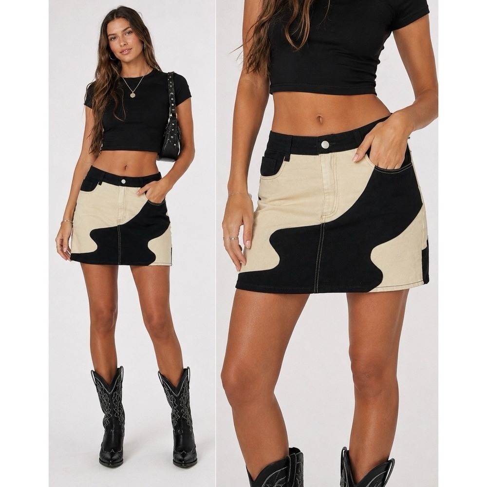 LE LIS Black Cream Cow Print Mini Skirt Women's Size Small Western